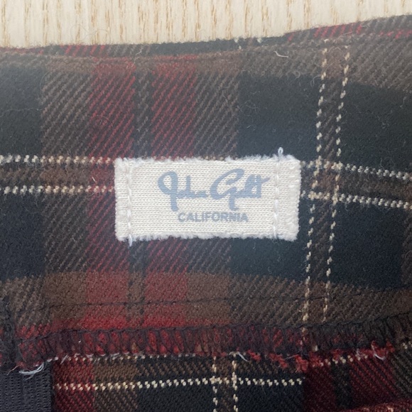 Brandy Melville John Galt Skirt - Picture 3 of 5